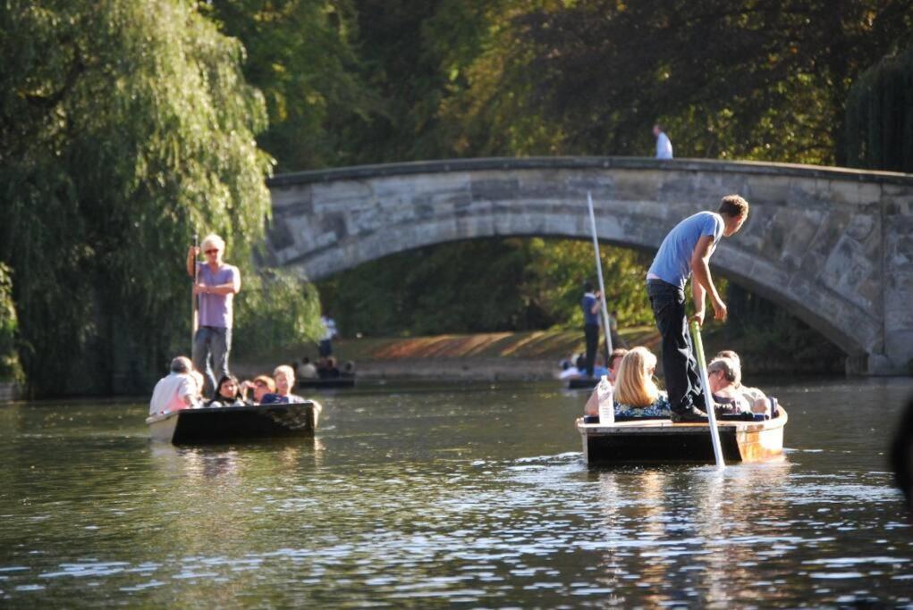 Stunning Riverside Oxford Apartment With Parking Εξωτερικό φωτογραφία